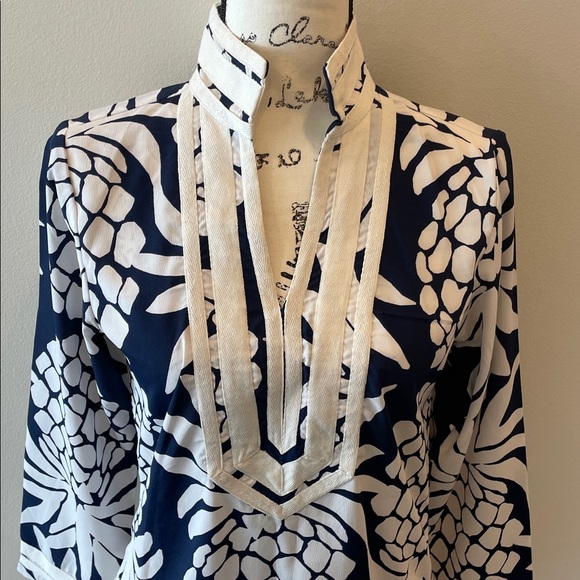 Southern Frock Tops - 💙Navy and White Women's Tunic Top XS